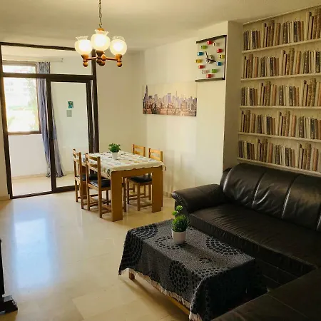 Apartamento Anfiteatro *